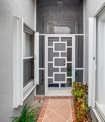 Property Slideshow image 2 of 77 | 7043 summer tree dr, Boynton Beach, FL, 33437