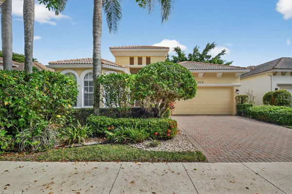 Property Slideshow image 2 of 110 | 1848 via castello, Wellington, FL, 33411