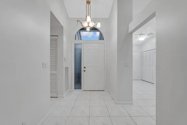 Property Slideshow image 3 of 77 | 7043 summer tree dr, Boynton Beach, FL, 33437