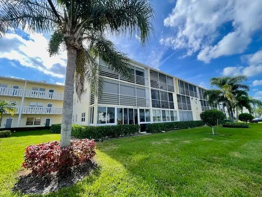 Property Slideshow image 3 of 50 | 272 dorset g, Boca Raton, FL, 33434