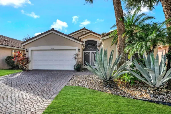 Property Slideshow image 2 of 40 | 5350 angel wing dr, Boynton Beach, FL, 33437