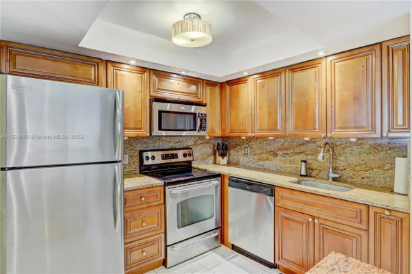 Property Slideshow image 2 of 22 | 694 brittany o, Delray Beach, FL, 33446