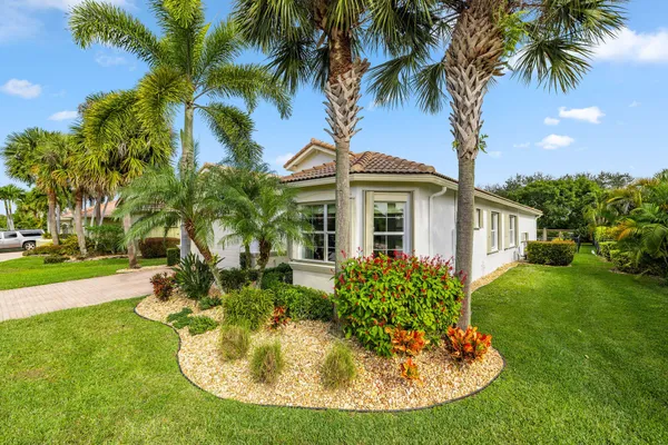 Property Slideshow image 3 of 33 | 9362 isles cay dr, Delray Beach, FL, 33446