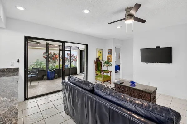 Property Slideshow image 3 of 30 | 800 nw 32nd ave, Delray Beach, FL, 33445