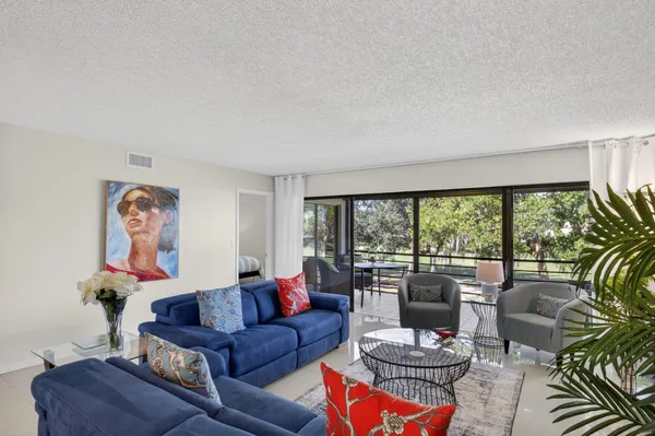 Property Slideshow image 2 of 35 | 5673 fairway park dr apt 202, Boynton Beach, FL, 33437
