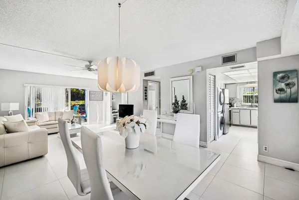 Property Slideshow image 3 of 46 | 13518 sabal palm ct b, Delray Beach, FL, 33484