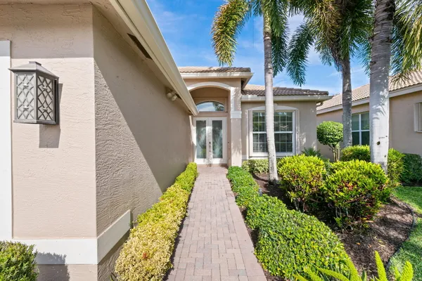 Property Slideshow image 2 of 23 | 9653 sail palm ct, Boynton Beach, FL, 33473