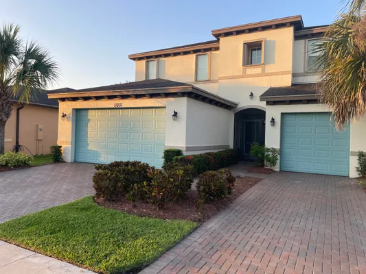 Property Slideshow image 2 of 127 | 11931 sw crestwood cir, Port Saint Lucie, FL, 34987