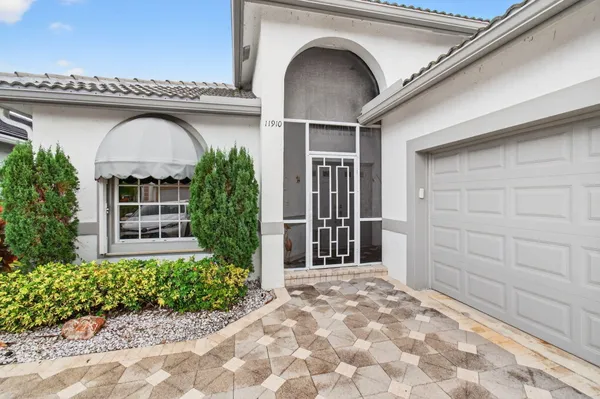 Property Slideshow image 3 of 70 | 11910 fountainside cir, Boynton Beach, FL, 33437