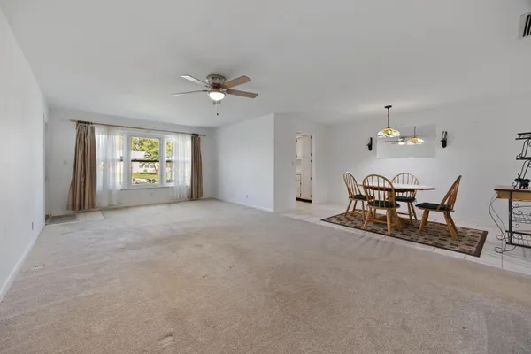 Property Slideshow image 3 of 18 | 280 high point blvd c, Boynton Beach, FL, 33435