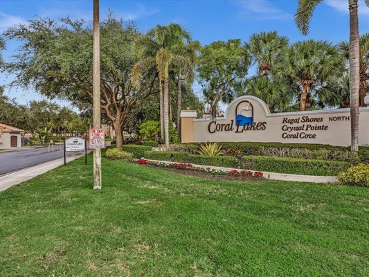 Property Slideshow image 2 of 37 | 5842 crystal shores dr apt 201, Boynton Beach, FL, 33437