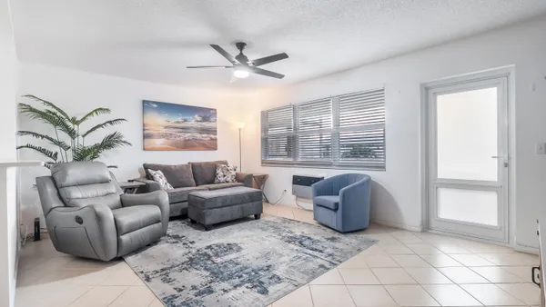 Property Slideshow image 2 of 22 | 77 markham d, Deerfield Beach, FL, 33442