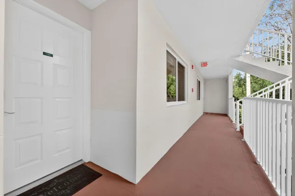 Property Slideshow image 3 of 41 | 7142 s devon dr 210, Tamarac, FL, 33321