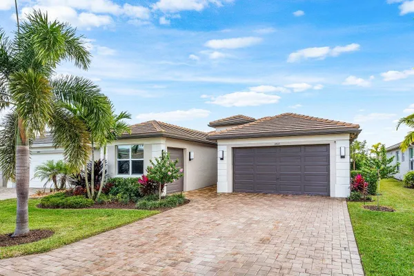 Property Slideshow image 2 of 86 | 11909 sw coral cove pkwy, Port Saint Lucie, FL, 34987