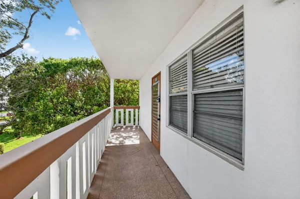 Property Slideshow image 2 of 51 | 3080 cornwall d, Boca Raton, FL, 33434