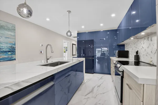 Property Slideshow image 2 of 46 | 5753 spindle palm ct c, Delray Beach, FL, 33484