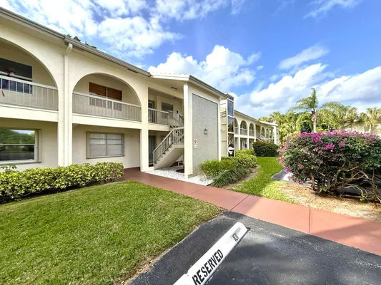 Property Slideshow image 3 of 28 | 2702 nassau bnd c2, Coconut Creek, FL, 33066