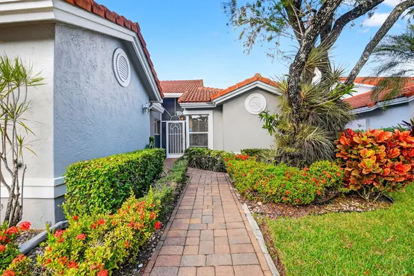 Property Slideshow image 2 of 40 | 7195 summer tree dr, Boynton Beach, FL, 33437