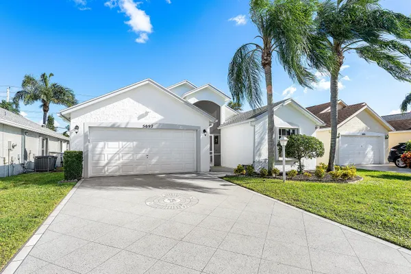 Property Slideshow image 2 of 26 | 5097 robino cir, West Palm Beach, FL, 33417