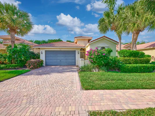Property Slideshow image 2 of 46 | 6955 fabiano cir, Boynton Beach, FL, 33437