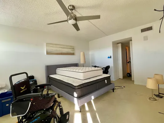 Property Slideshow image 3 of 10 | 3661 via poinciana apt 604, Lake Worth, FL, 33467