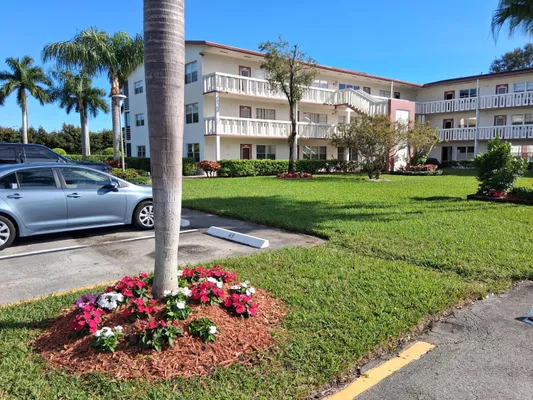 Property Slideshow image 2 of 4 | 548 fanshaw n # 548, Boca Raton, FL, 33434