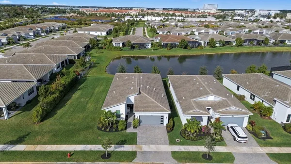 Property Slideshow image 2 of 107 | 10479 sw aquila way, Port Saint Lucie, FL, 34987