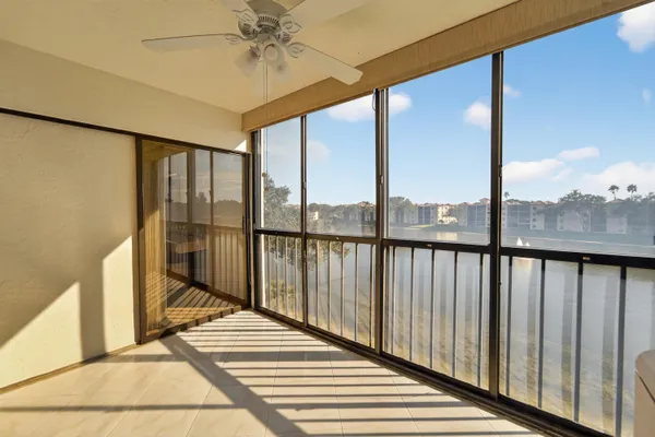 Property Slideshow image 2 of 68 | 6065 pointe regal cir 409, Delray Beach, FL, 33484