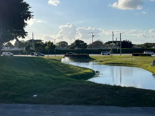 Property Slideshow image 3 of 32 | 78 normandy b, Delray Beach, FL, 33484