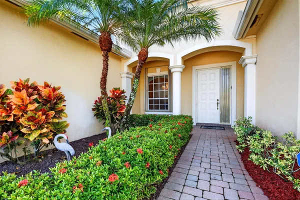 Property Slideshow image 3 of 99 | 9566 lantern bay cir, West Palm Beach, FL, 33411