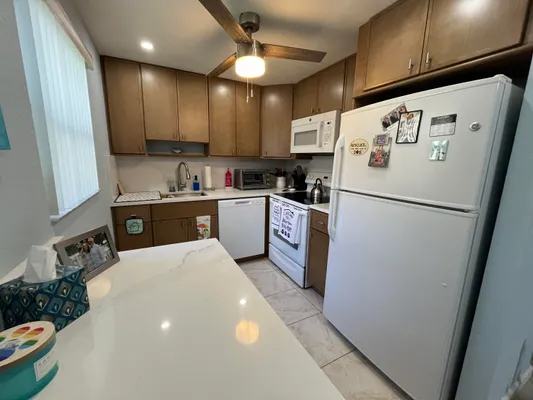 Property Slideshow image 3 of 29 | 161 saxony d, Delray Beach, FL, 33446