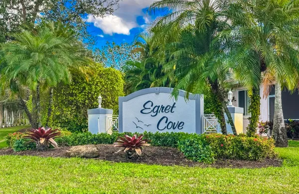 Property Slideshow image 2 of 40 | 9740 egret chase ln, West Palm Beach, FL, 33411