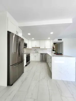 Property Slideshow image 3 of 20 | 2003 lincoln a a, Boca Raton, FL, 33434