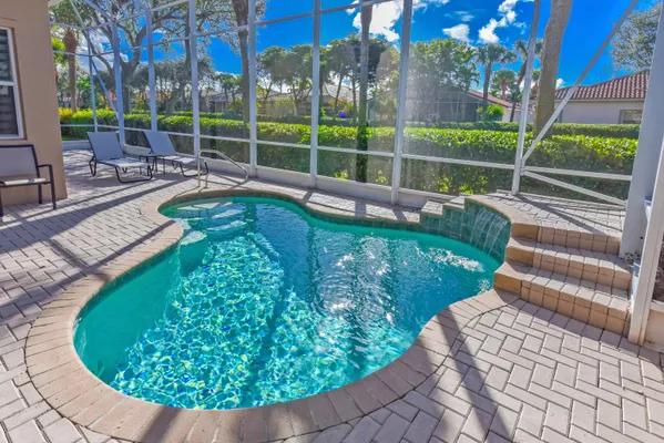 Property Slideshow image 2 of 54 | 6646 maggiore dr, Boynton Beach, FL, 33472