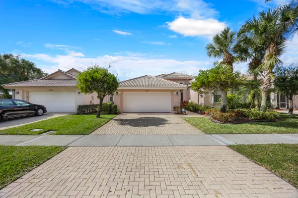 Property Slideshow image 3 of 88 | 2315 sailfish cove dr, West Palm Beach, FL, 33411