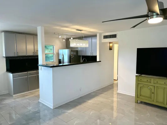 Property Slideshow image 2 of 37 | 196 tuscany c, Delray Beach, FL, 33446