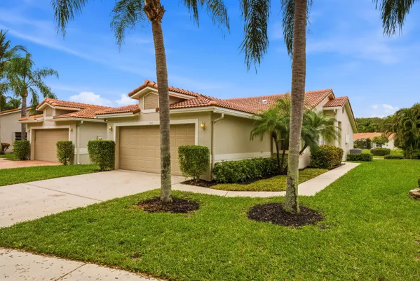 Property Slideshow image 2 of 33 | 128 sausalito dr, Boynton Beach, FL, 33436