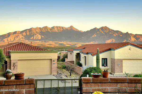 Property Slideshow image 2 of 25 | 4115 s constancia ct, Green Valley, AZ, 85622