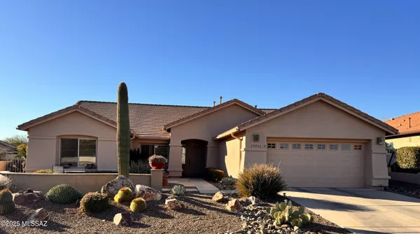 Property Slideshow image 2 of 33 | 39842 s sand crest dr, Saddlebrooke, AZ, 85739