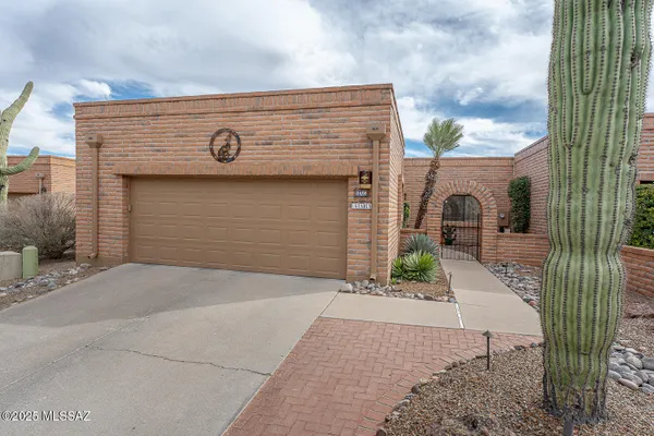 Property Slideshow image 3 of 36 | 3480 s via del papagayo, Green Valley, AZ, 85622