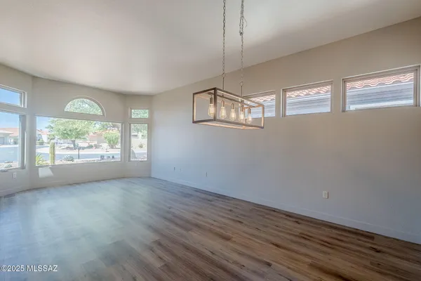 Property Slideshow image 3 of 29 | 14218 n cirrus hill dr, Oro Valley, AZ, 85755