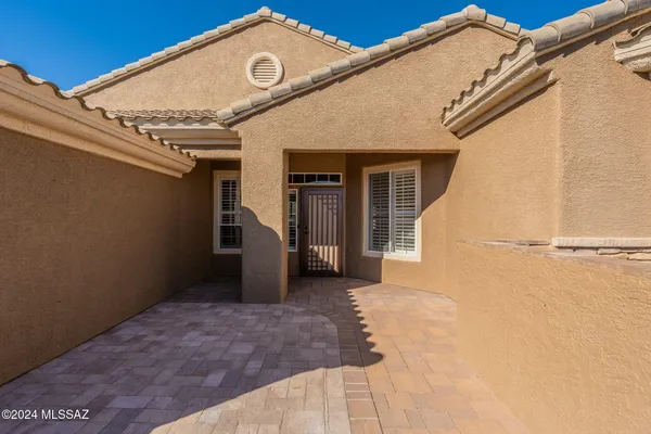 Property Slideshow image 3 of 46 | 5152 w heritage gateway pl, Marana, AZ, 85658