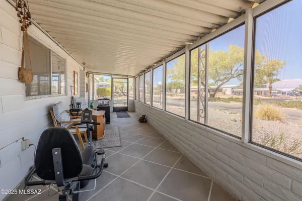 Property Slideshow image 3 of 24 | 121 w mora dr, Green Valley, AZ, 85614