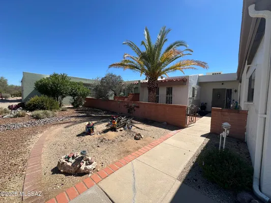 Property Slideshow image 3 of 34 | 723 s los zafiros, Green Valley, AZ, 85614