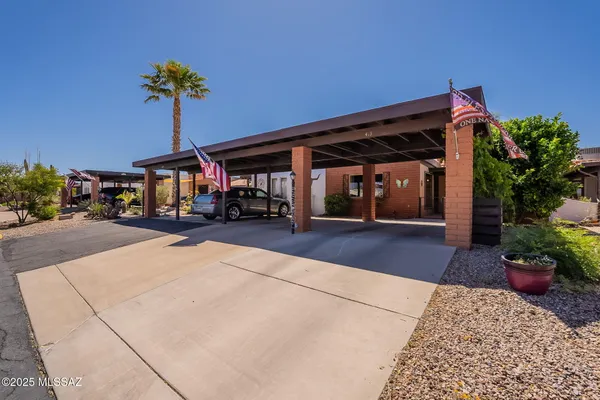 Property Slideshow image 3 of 33 | 413 n calle del diablo, Green Valley, AZ, 85614