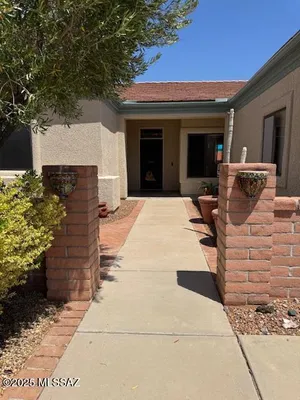 Property Slideshow image 3 of 40 | 4769 s meadow ridge dr, Green Valley, AZ, 85622
