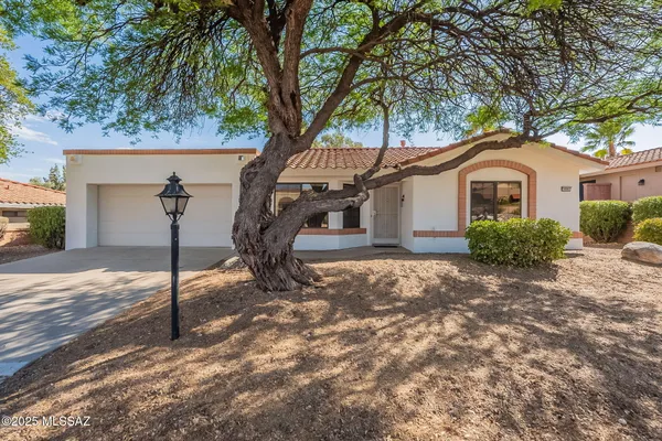 Property Slideshow image 2 of 39 | 14561 n line post ln, Oro Valley, AZ, 85755