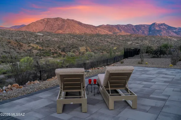 Property Slideshow image 2 of 50 | 35185 s palisade pl, Tucson, AZ, 85739