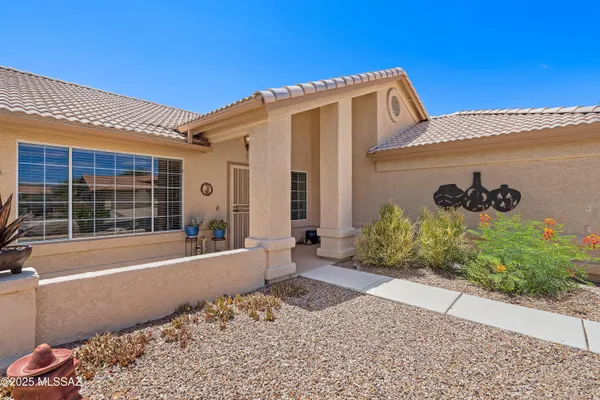 Property Slideshow image 3 of 36 | 38774 s desert bluff dr, Saddlebrooke, AZ, 85739