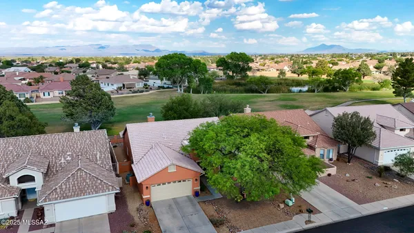 Property Slideshow image 2 of 28 | 2837 fairmeade cir, Sierra Vista, AZ, 85650
